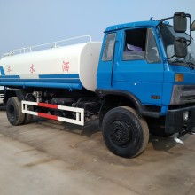 东神汽车改装厂洒水车 高效环保，助力城市清洁